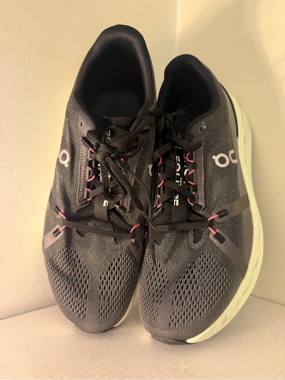 On Running Black Running Shoes with Light Green Sole - Picture 10 of 11